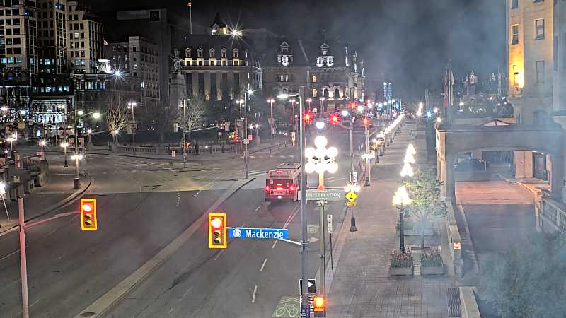 Traffic camera image at 2025-05-09 06:56:08