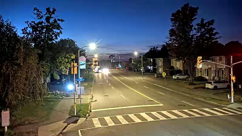 Traffic camera image at 2025-09-16 00:01:18