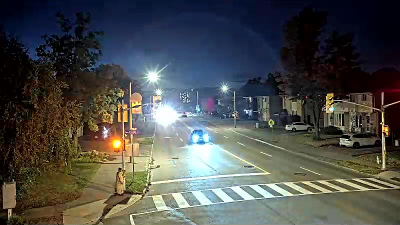 Traffic camera image at 2025-09-16 00:11:29