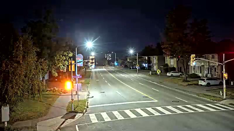 Traffic camera image at 2025-09-16 00:21:27