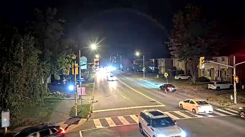 Traffic camera image at 2025-09-16 00:26:18