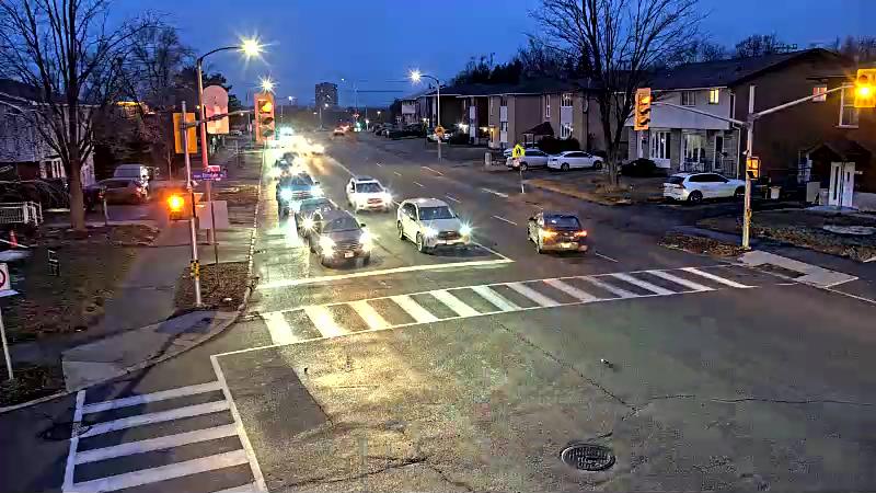 Traffic camera image at 2025-03-25 10:36:49