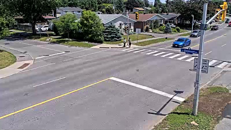 Traffic camera image at 2025-06-30 17:06:31