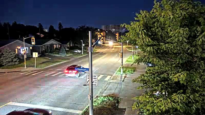 Traffic camera image at 2025-07-04 01:51:18