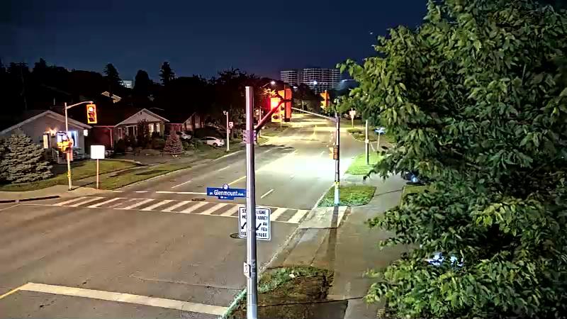 Traffic camera image at 2025-07-04 02:06:30