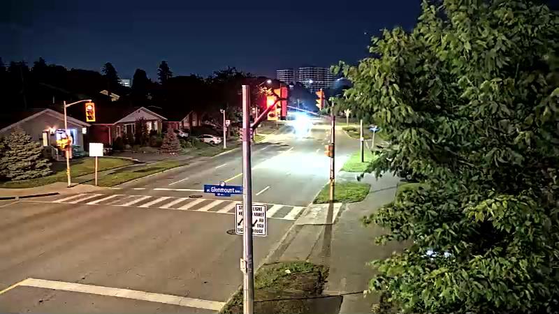 Traffic camera image at 2025-07-04 02:11:25