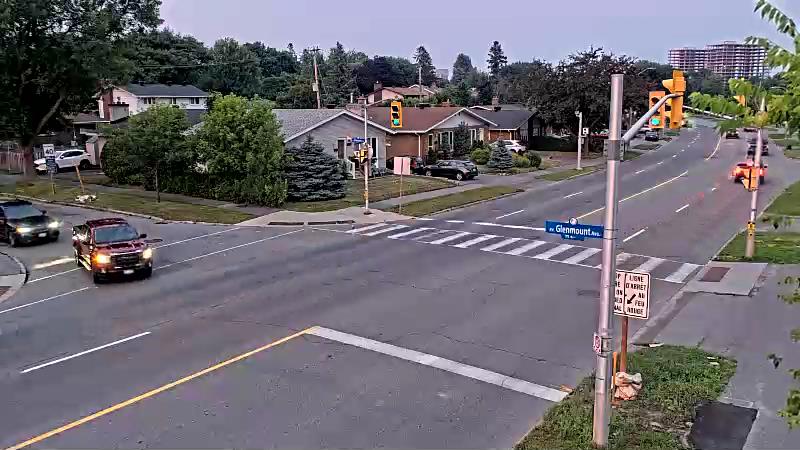 Traffic camera image at 2025-07-31 00:36:17
