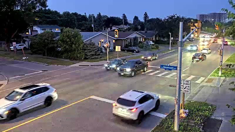 Traffic camera image at 2025-07-31 00:56:22