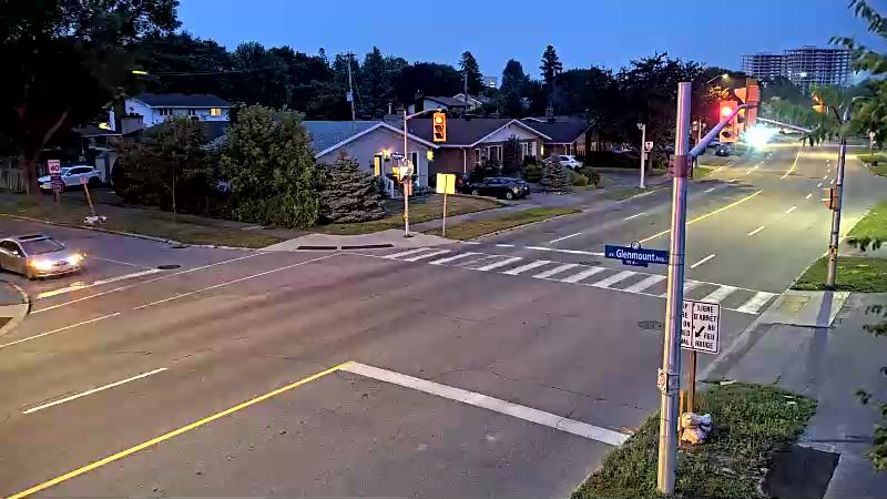 Traffic camera image at 2025-07-31 01:01:17