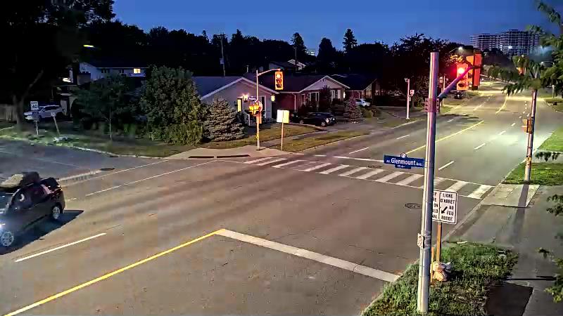 Traffic camera image at 2025-07-31 01:11:20