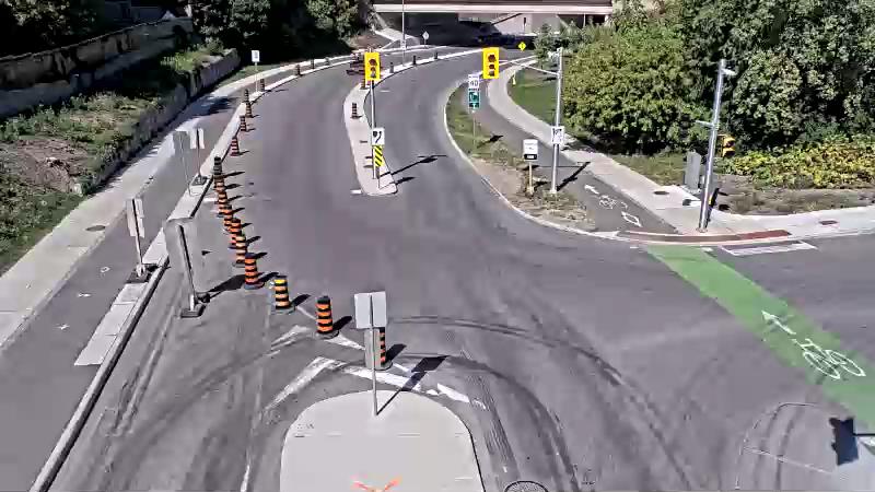 Traffic camera image at 2025-09-14 18:16:26
