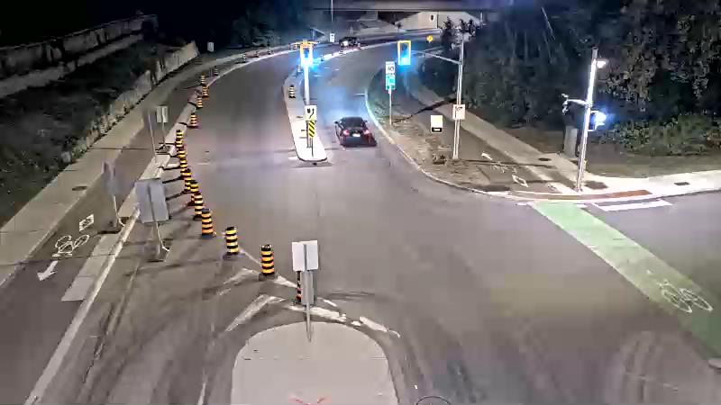 Traffic camera image at 2025-09-18 00:26:21