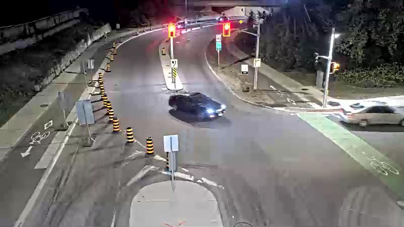 Traffic camera image at 2025-09-18 01:00:30