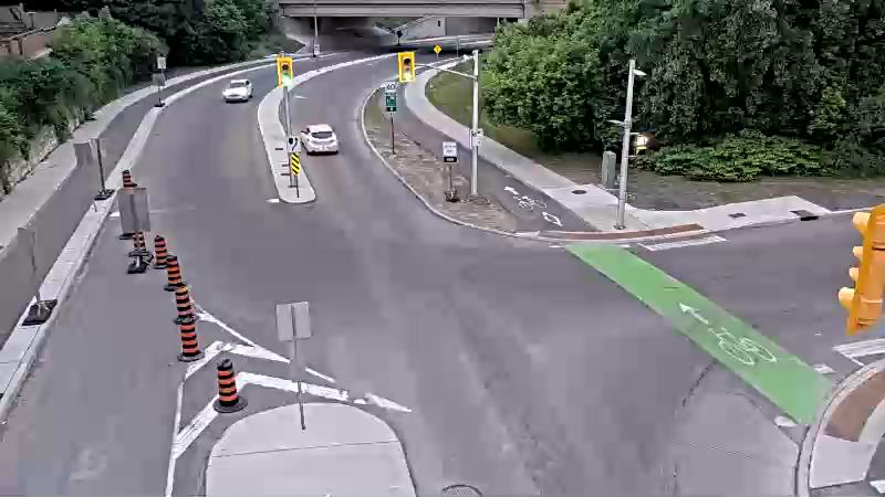 Traffic camera image at 2025-06-09 09:06:57