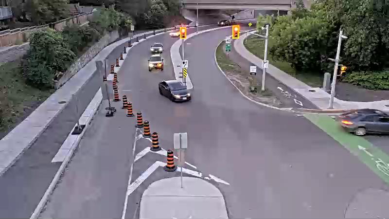 Traffic camera image at 2025-07-04 01:01:42