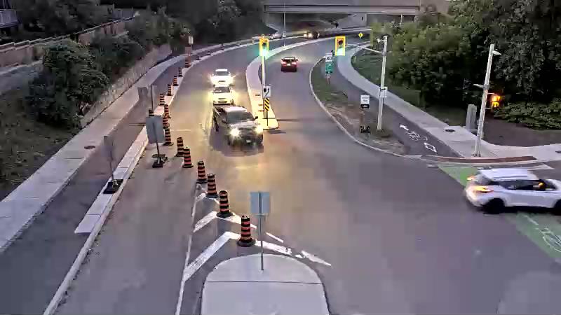 Traffic camera image at 2025-07-04 01:16:15