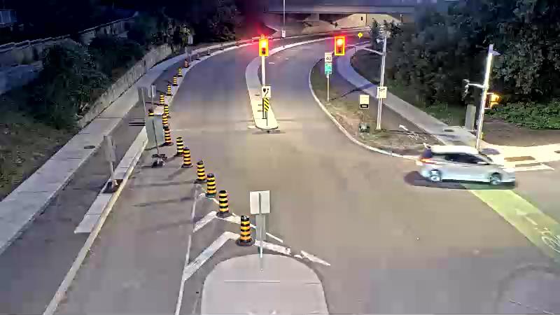 Traffic camera image at 2025-07-04 01:26:36