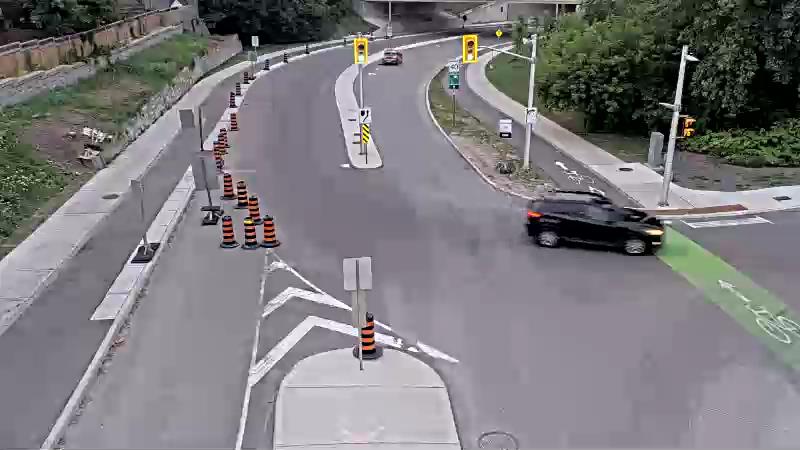 Traffic camera image at 2025-07-31 00:31:21