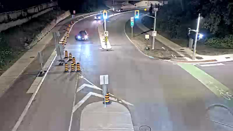 Traffic camera image at 2025-07-31 01:21:18