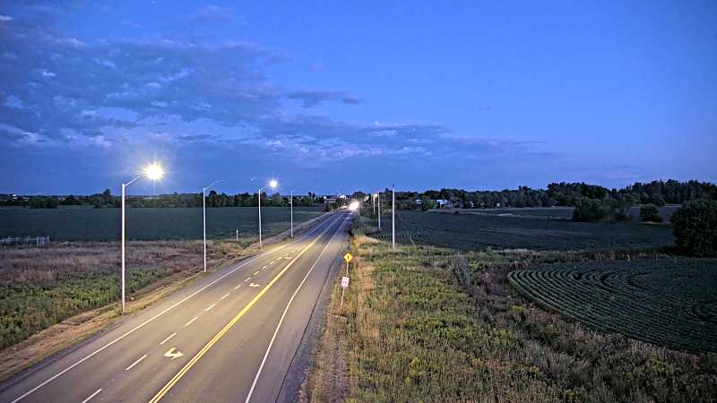 Traffic camera image at 2025-08-25 00:31:23