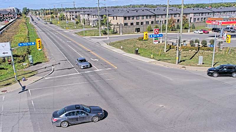 Traffic camera image at 2025-09-14 18:41:32