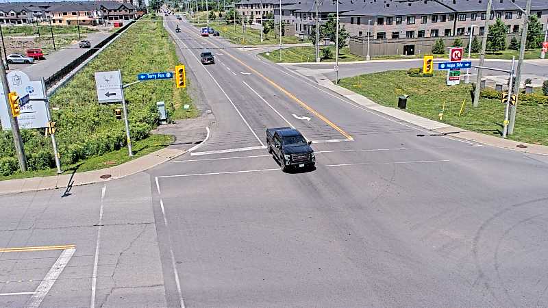 Traffic camera image at 2025-06-30 17:16:43