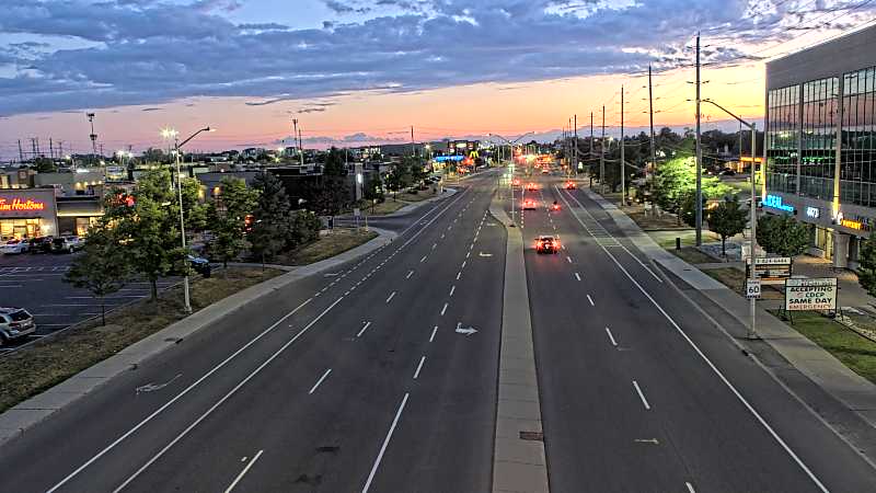 Traffic camera image at 2025-08-25 00:16:22
