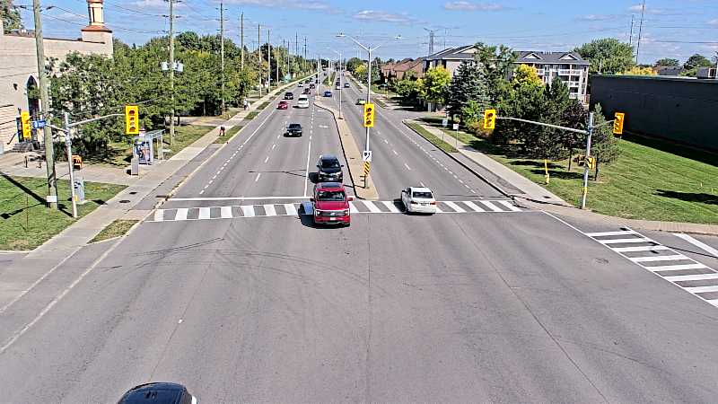 Traffic camera image at 2025-09-14 18:06:35