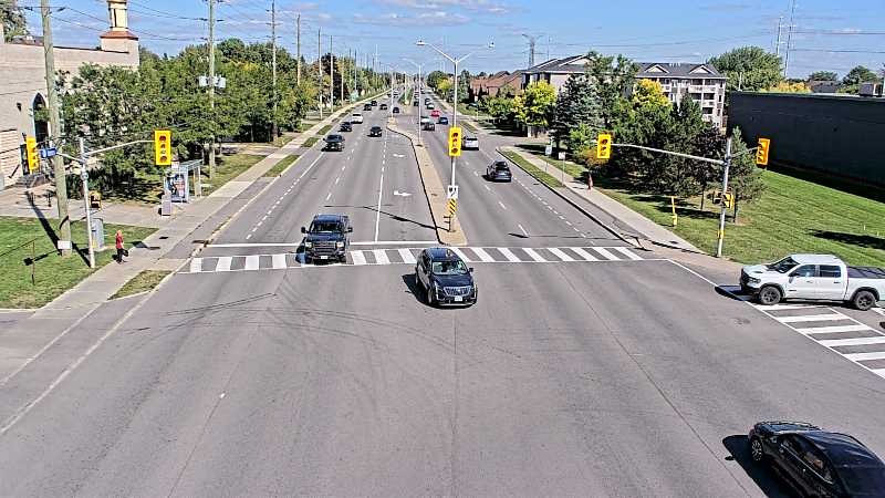 Traffic camera image at 2025-09-14 18:36:22