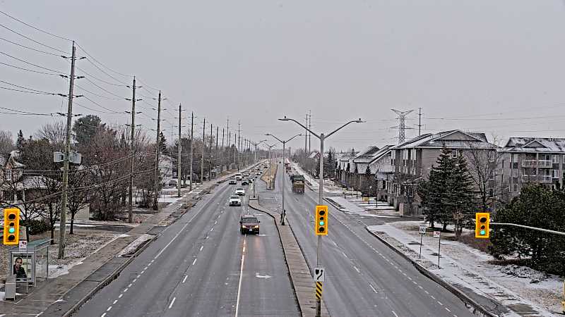 Traffic camera image at 2025-03-25 12:16:04