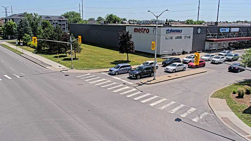 Traffic camera image at 2025-06-30 16:11:33