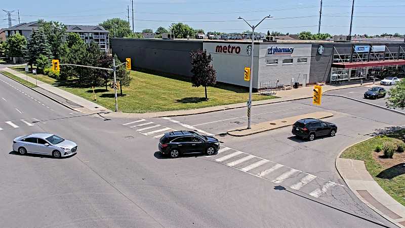 Traffic camera image at 2025-06-30 16:46:24