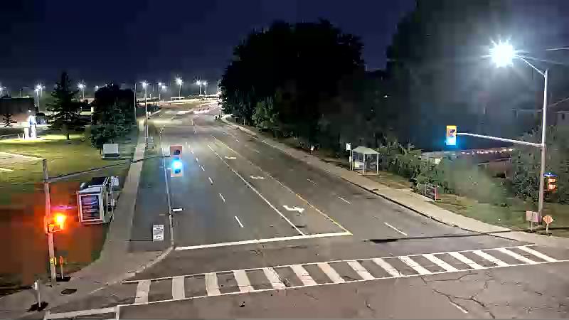 Traffic camera image at 2025-08-04 01:21:13