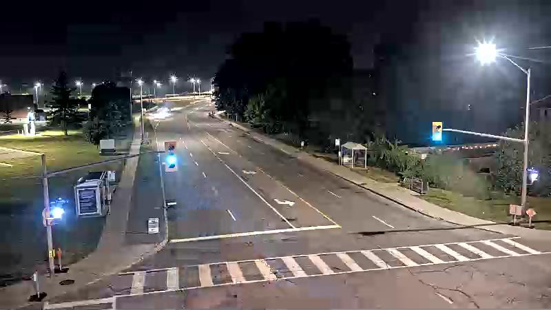 Traffic camera image at 2025-08-04 01:41:14