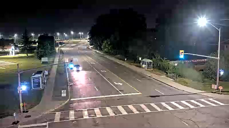 Traffic camera image at 2025-08-04 02:01:13
