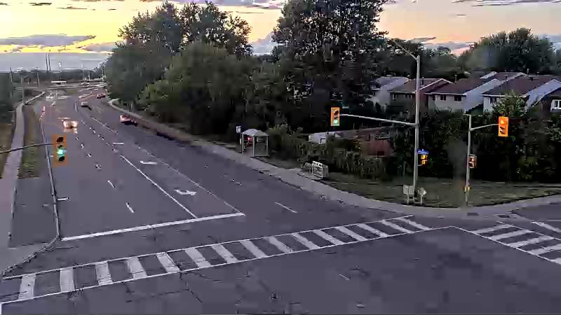 Traffic camera image at 2025-08-25 00:06:24