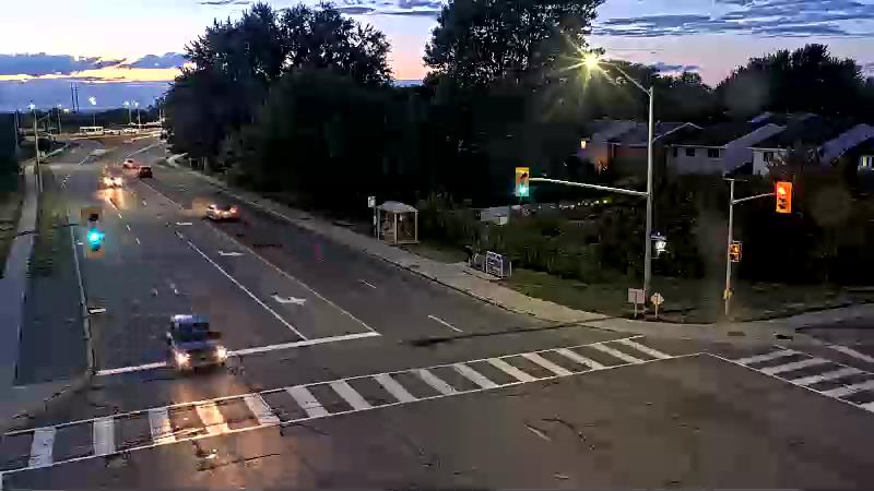 Traffic camera image at 2025-08-25 00:21:14