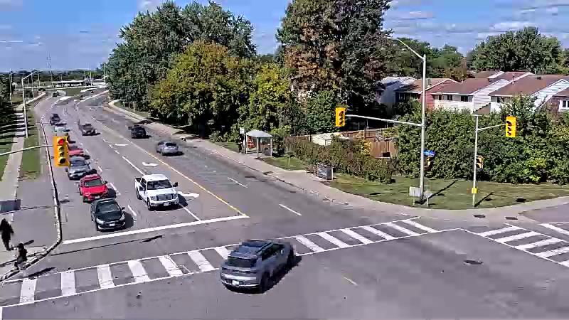 Traffic camera image at 2025-09-14 17:11:30