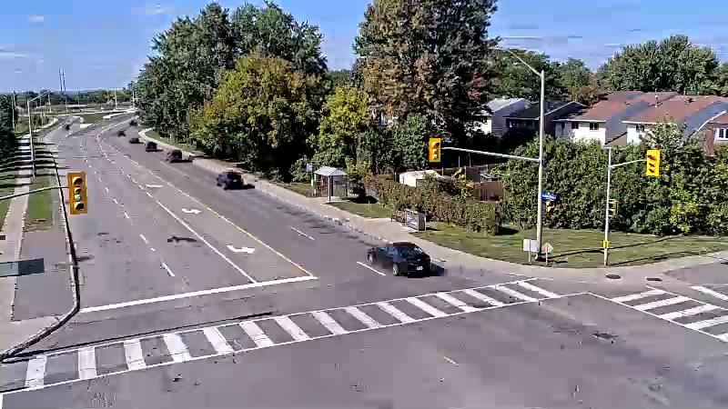 Traffic camera image at 2025-09-14 18:41:33