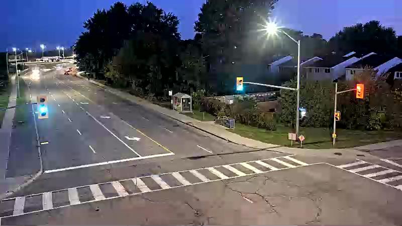 Traffic camera image at 2025-09-17 10:11:19