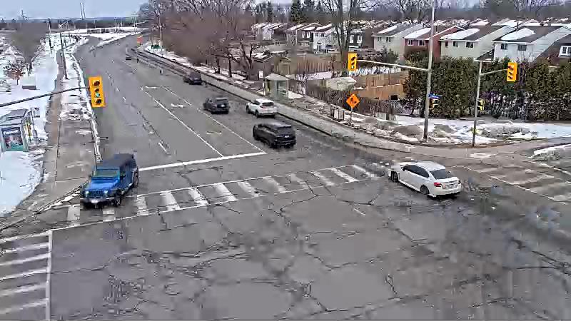 Traffic camera image at 2025-03-09 13:31:04