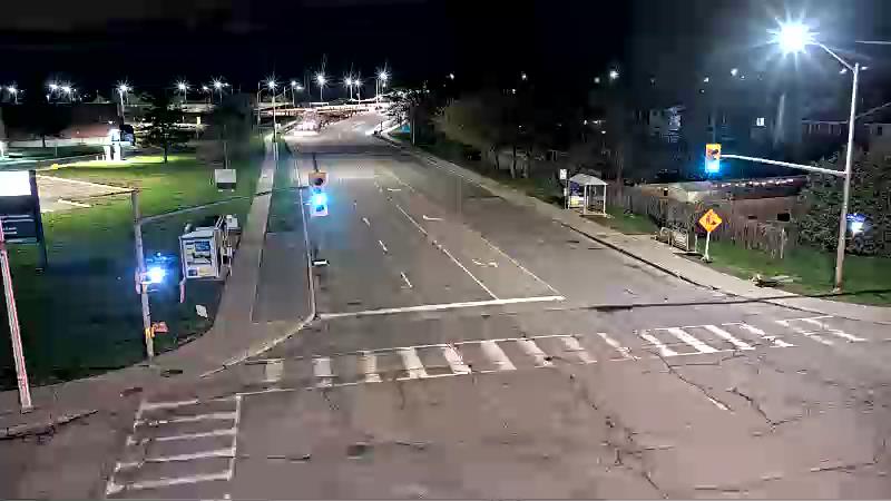Traffic camera image at 2025-05-09 06:51:11