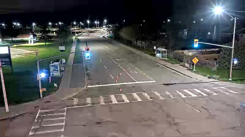 Traffic camera image at 2025-05-09 07:01:01