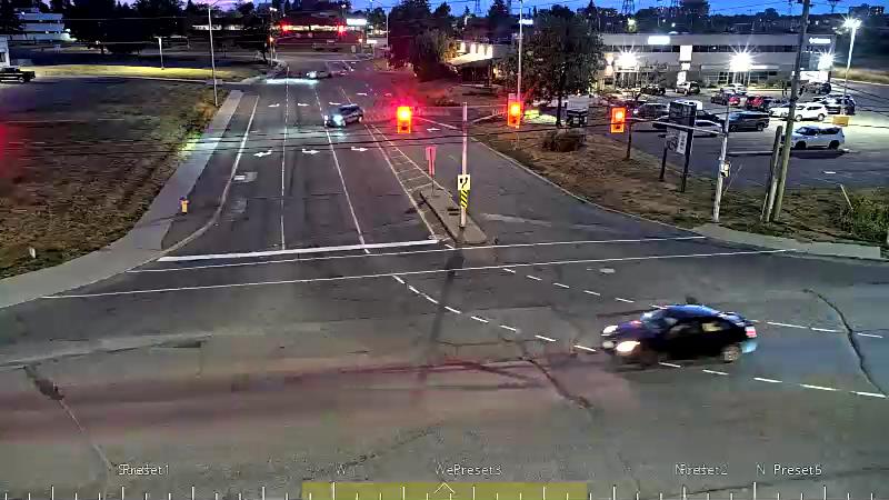 Traffic camera image at 2025-08-25 00:26:16