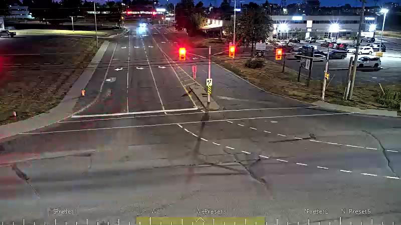 Traffic camera image at 2025-08-25 00:36:20