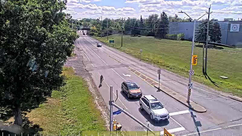 Traffic camera image at 2025-09-14 17:16:26