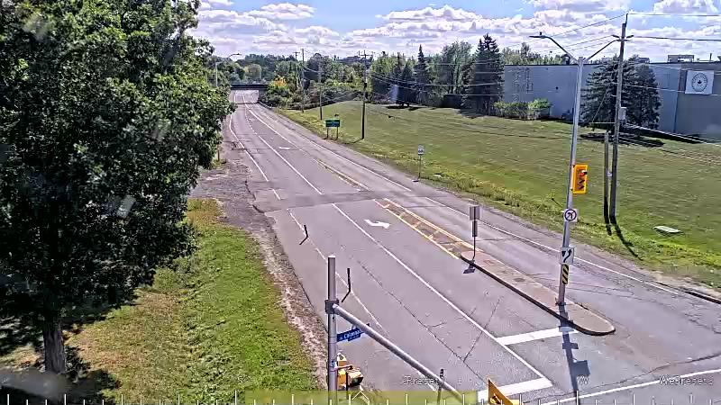 Traffic camera image at 2025-09-14 17:26:17