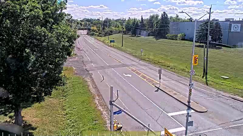 Traffic camera image at 2025-09-14 17:41:20