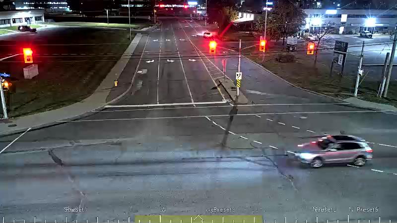 Traffic camera image at 2025-09-18 01:36:18