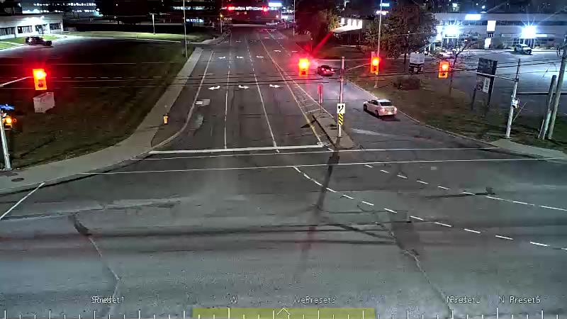 Traffic camera image at 2025-09-18 01:56:22